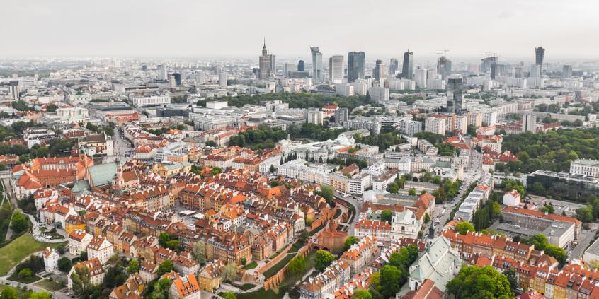 Warszawa zamyka część centrum dla kierowców. Bez identyfikatora nie wjedziesz