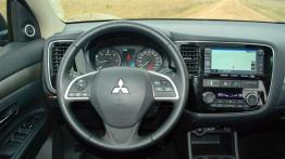 Nowy Mitsubishi Outlander - jest lepiej?