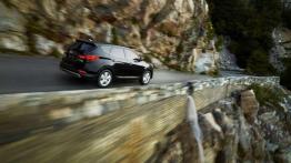 Hyundai Santa Fe po lekkiej kuracji odświeżającej