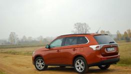 Nowy Mitsubishi Outlander - jest lepiej?