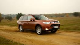 Nowy Mitsubishi Outlander - jest lepiej?