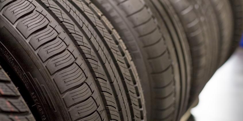 Continental rezygnuje z węgla w produkcji opon, 180 000 ton mniej CO2
