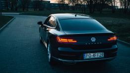 Volkswagen Arteon 2.0 TDI 190 KM - galeria redakcyjna - widok z ty³u