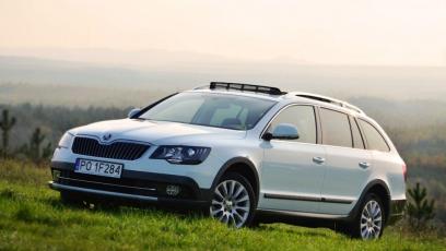 Skoda Superb II Outdoor 2.0 TDI CR DPF 140KM - galeria redakcyjna