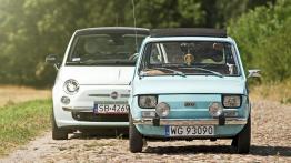 Fiat 126p & Nowy Fiat 500 - galeria redakcyjna - przód - inne ujęcie