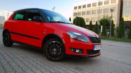 Skoda Fabia II Hatchback Facelifting 1.2 TSI 105KM - galeria redakcyjna - prawy bok