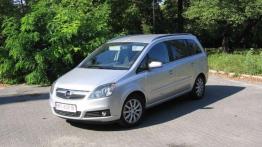 Opel Zafira 1.9 CDTI 150KM - galeria redakcyjna - widok z przodu