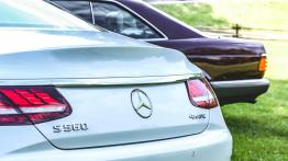 30-letni Mercedes 560 SEC kontra nowa Klasa S Coupe – jak zmieniła się motoryzacja?
