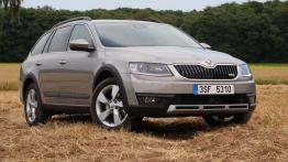 SEAT Leon X-Perience vs konkurencja