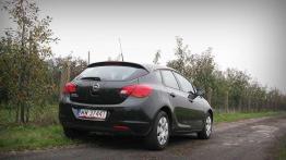 Skoda Rapid - co na to konkurencja?