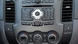 Ford Ranger 2012 - polska prezentacja - konsola środkowa