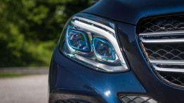 Mercedes-Benz GLE - w pogoni za konkurencją