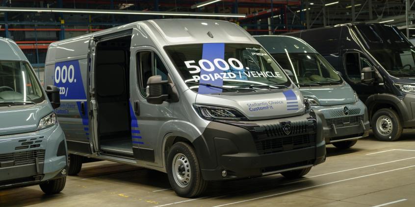 Centrum Konwersji CustomFit w Stellantis Gliwice zrealizowało pięciotysięczną adaptację pojazdu 