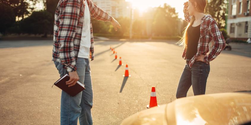 Koniec z ruszaniem na półsprzęgle. Przełomowy wyrok sądu w sprawie techniki jazdy