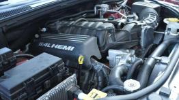 Jeep Grand Cherokee SRT8 - nic nie udaje