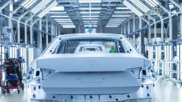 Jubileusz: sto tysięcy egzemplarzy ŠKODY Superb trzeciej generacji 