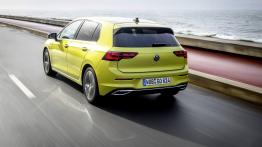 SILNA OFERTA - żaden samochód w klasie nie oferuje takiego wyboru napędów, co Golf ósmej generacji