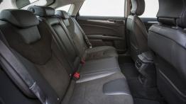 Ford Mondeo V Liftback - tylna kanapa