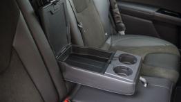 Ford Mondeo V Liftback - podłokietnik tylny