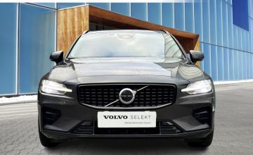 Volvo V60 II  Kombi Facelifting 2.0 B4 B 197KM 2025 Plus Motyw: Dark, zdjęcie 1