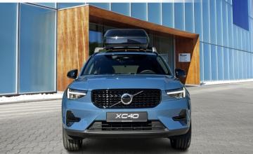 Volvo XC40 Crossover Facelifting 2.0 B3 163KM 2025 Plus Motyw: Dark, zdjęcie 1