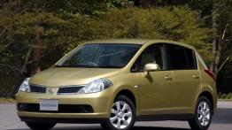 Nissan Tiida Hatchback