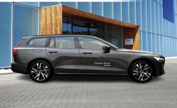 Volvo V60 II  Kombi Facelifting 2.0 B4 B 197KM 2025 Plus Motyw: Dark, zdjęcie 3