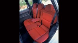 Mitsubishi Colt VI Hatchback - tylna kanapa