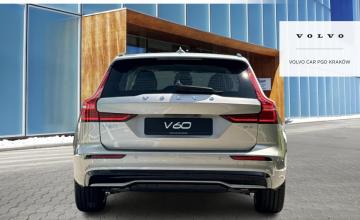 Volvo V60 II  Kombi Facelifting 2.0 B4 B 197KM 2024 Plus Motyw: Dark, zdjęcie 6