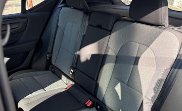 Volvo XC40 Crossover Facelifting 2.0 B3 163KM 2025 Plus Motyw: Dark, zdjęcie 9