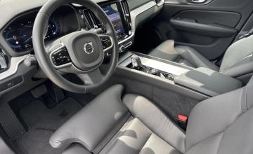 Volvo V60 II  Kombi Facelifting 2.0 B4 B 197KM 2025 Plus Motyw:Dark, zdjęcie 9