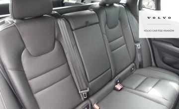 Volvo V60 II  Kombi Facelifting 2.0 B4 B 197KM 2024 Plus Motyw: Dark, zdjęcie 9