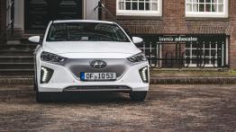 Hyundai IONIQ - pierwszy hybrydowy krok