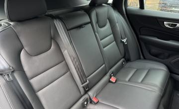 Volvo V60 II  Kombi Facelifting 2.0 B4 B 197KM 2025 Plus Motyw: Dark, zdjęcie 10