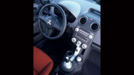 Mitsubishi Colt VI Hatchback - konsola środkowa