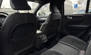 Volvo XC40 Crossover Facelifting 2.0 B4 197KM 2025 Plus Motyw: Dark, zdjęcie 12