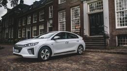 Hyundai IONIQ - pierwszy hybrydowy krok