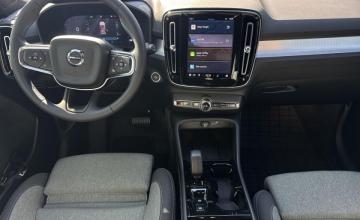 Volvo XC40 Crossover Facelifting 2.0 B3 163KM 2025 Plus Motyw: Dark, zdjęcie 13