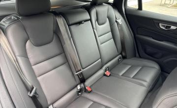 Volvo V60 II  Kombi Facelifting 2.0 B4 B 197KM 2025 Plus Motyw:Dark, zdjęcie 13