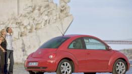 Volkswagen New Beetle Hatchback - prawy bok
