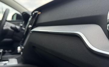 Volvo V60 II  Kombi Facelifting 2.0 B4 B 197KM 2025 Plus Motyw: Dark, zdjęcie 16