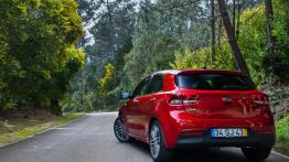 Nowa Kia Rio – „karnawałowy” hatchback