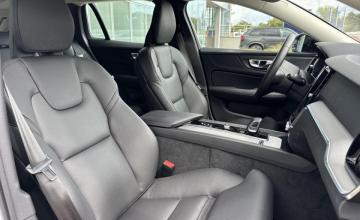 Volvo V60 II  Kombi Facelifting 2.0 B4 B 197KM 2025 Plus Motyw:Dark, zdjęcie 17