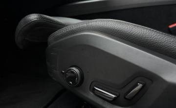 Volvo V60 II  Kombi Facelifting 2.0 B4 B 197KM 2025 Plus Motyw: Dark, zdjęcie 18