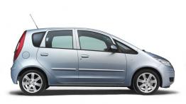 Mitsubishi Colt VI Hatchback - prawy bok