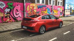 Hyundai IONIQ - pierwszy hybrydowy krok