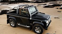 Land Rover Defender III Pick Up - prawy bok