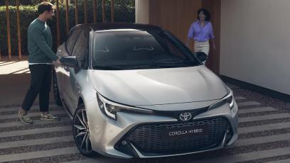 Polacy kupują Corollę, świat wybiera RAV4. Różnica jest ogromna