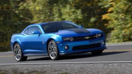Chevrolet Camaro Hot Wheels Edition - widok z przodu