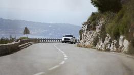 Infiniti FX Vettel Edition - widok z przodu